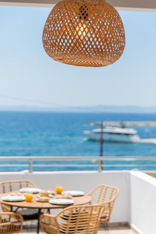 Θέα στη θάλασσα στη Σιθωνία